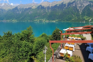 Interlaken: Highlights Tour with a Local by Private Car