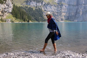 Interlaken: Private Hiking Tour Oeschinen Lake & Blue Lake