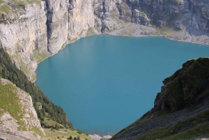 Interlaken: Private Hiking Tour Oeschinen Lake & Blue Lake