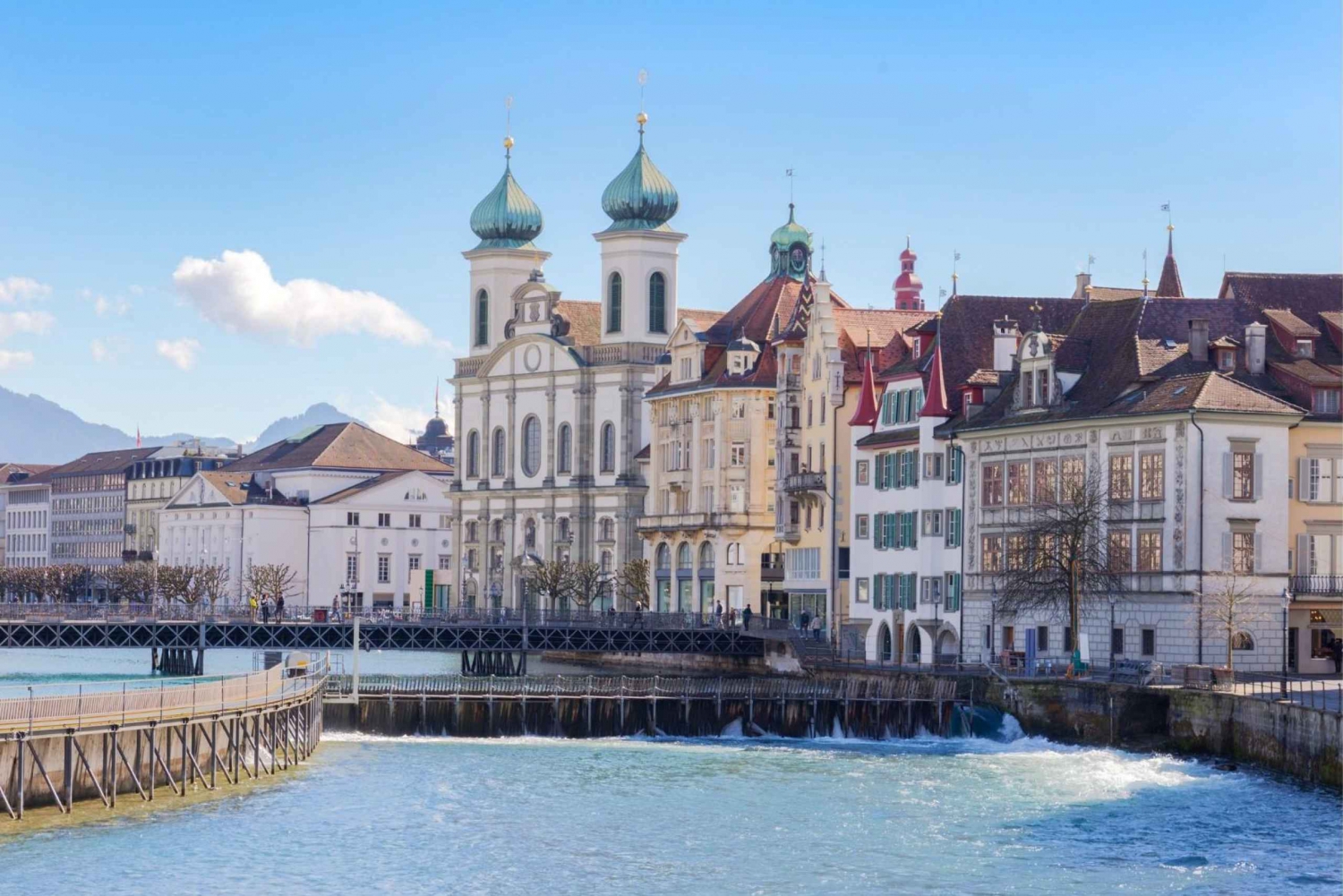 Lucerne Hidden Gems: Small Group Guided Walking Tour