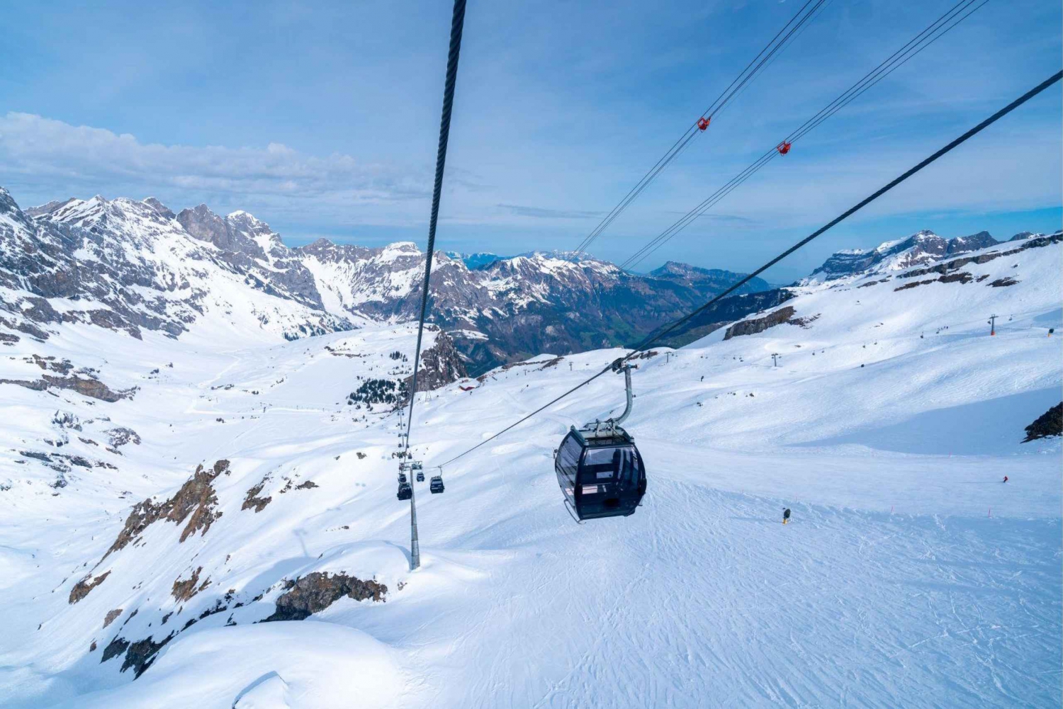 Lucerne : Excursion privée d'une journée à Engelberg, Mt Titlis et Interlaken