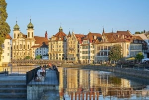 Lucerna Tour a pie privado