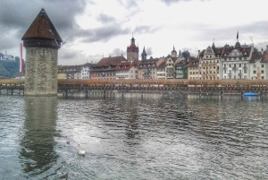 Однодневная поездка для небольшой группы из Цюриха на гору Пилатус с золотым туром