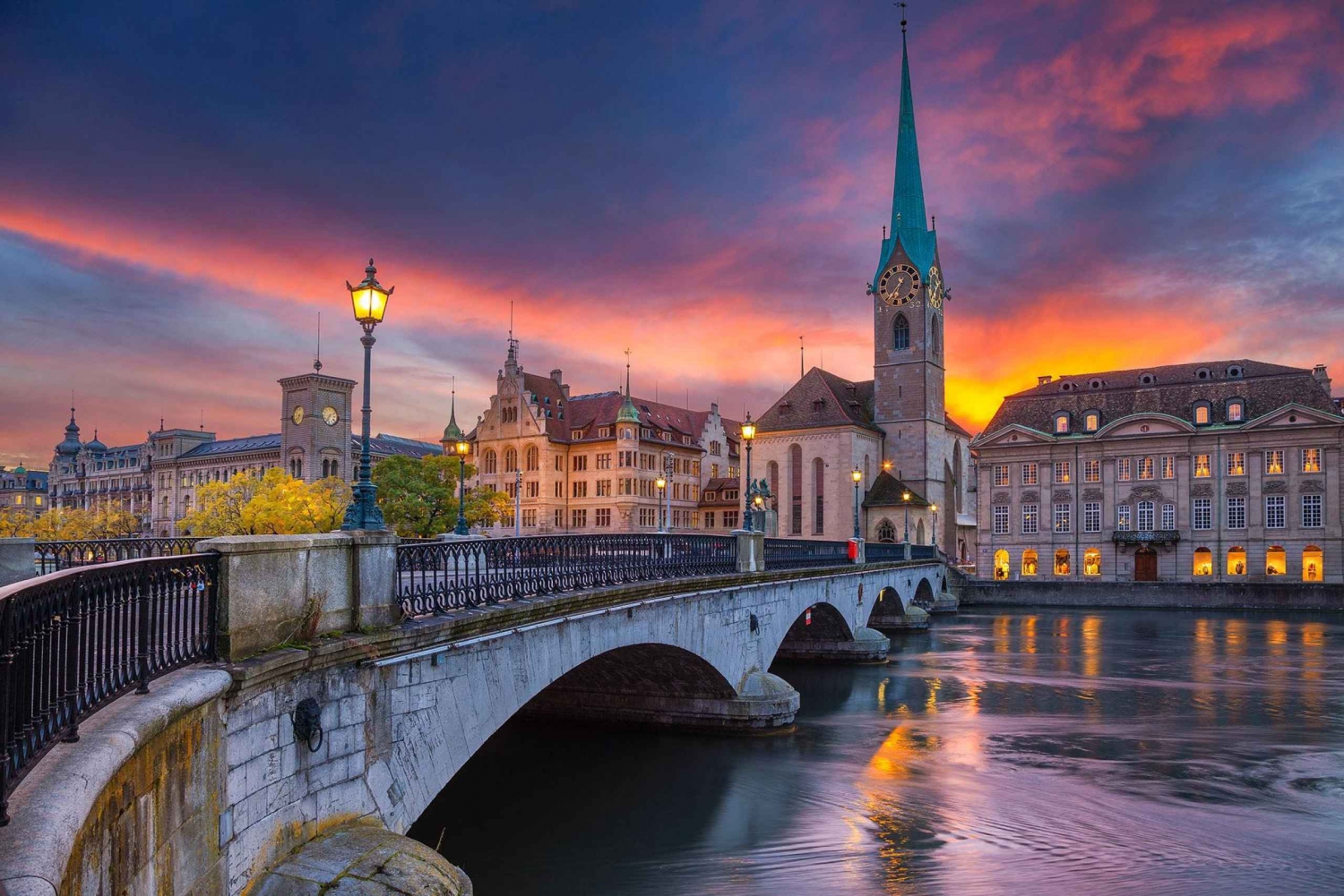 Private City Tour with Local Guide In Zurich