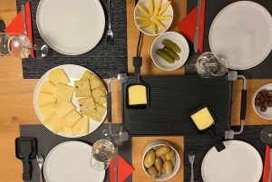 Raclette au cœur de la ville de Zurich : une soirée à la maison avec des locaux