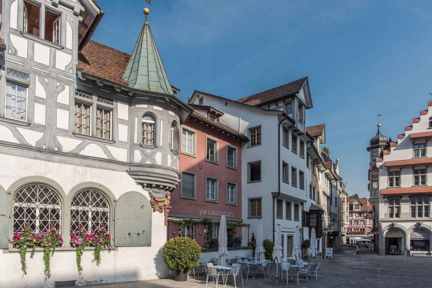 St. Gallen: Guided Old Town Walking Tour