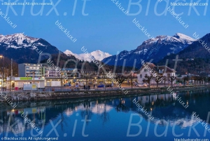 ST MORIT:BLACKLUX TRANSFER FROM ST MORITZ TO AIRPORT ZURICH