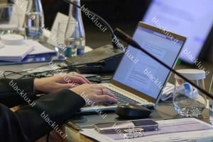 WEF DAVOS 2025 | TRANSFER TIL/FRA ZURICH LUFTHAVN TIL DAVOS