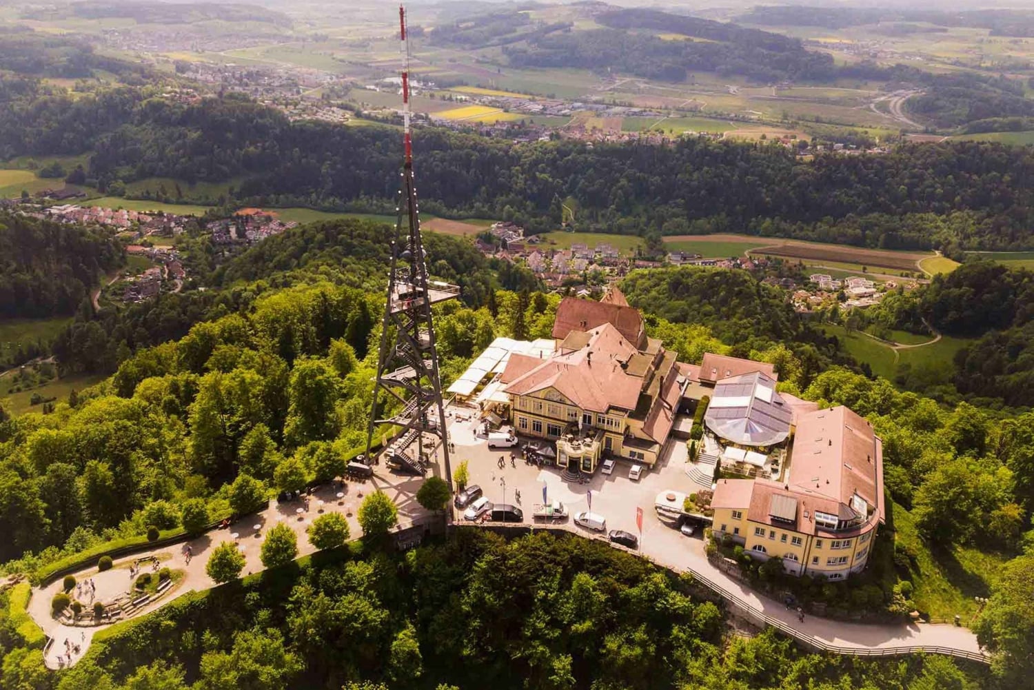 Zurich: Airport Layover Tour, Top Attractions by Private Car