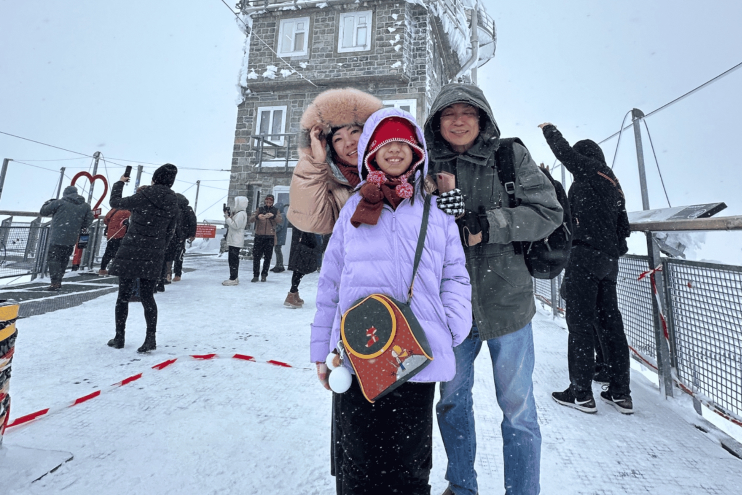 Zurigo/Berna/Interlaken/Lucerna: viaggio a Jungfrau e Lauterbrunnen