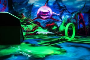 Zurich: Black Light Galaxy Minigolf