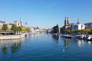 Zürich Charms: Private City Center Walk and Lake Cruise