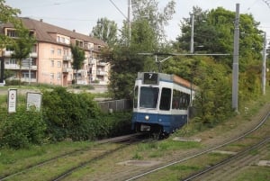 Avventura nei trasporti di Zurigo: Ruota a cremagliera, Funicolare e Battello fluviale