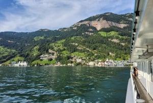 Dagstur fra Zürich: Den bratteste taubanen til Stoos og utsikten fra Rigi