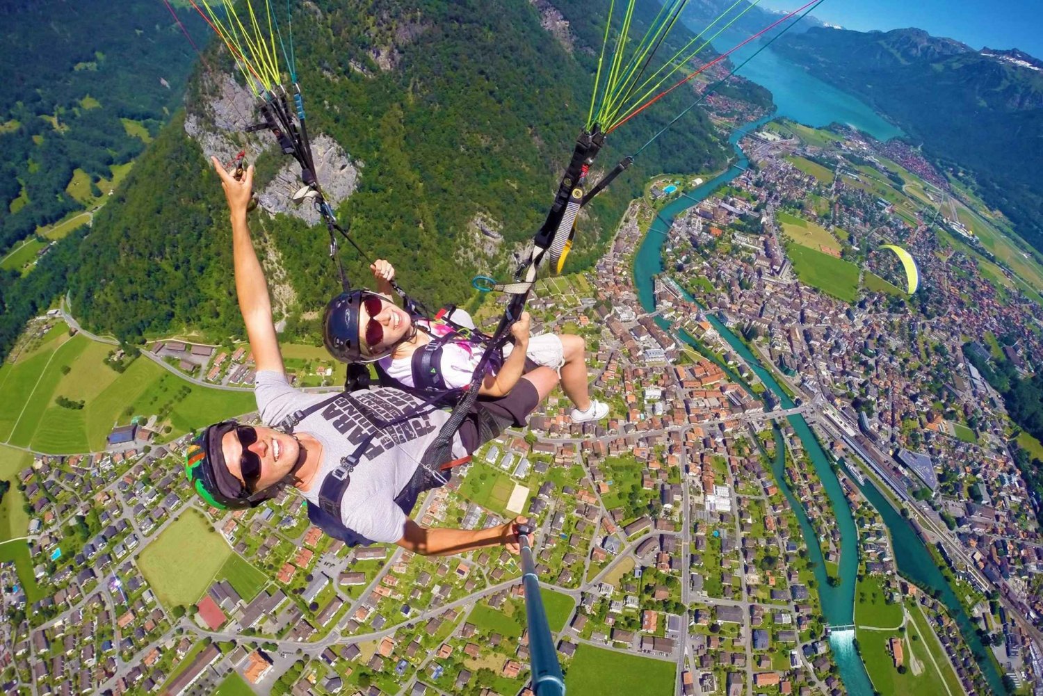 Zürich: Dagstur til Interlaken inkl. tandem-paragliding