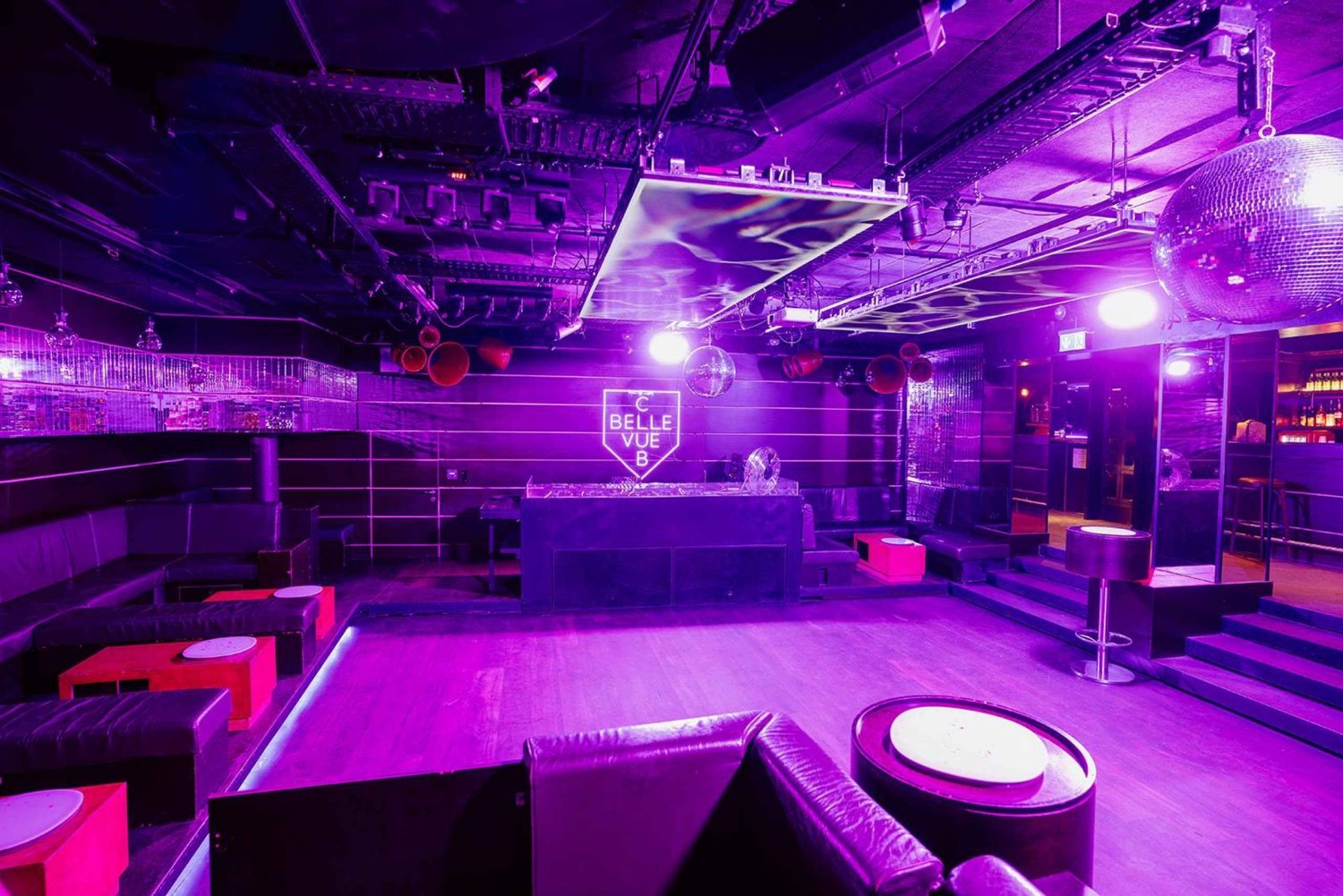 Zurigo: Ingresso in discoteca con DJ