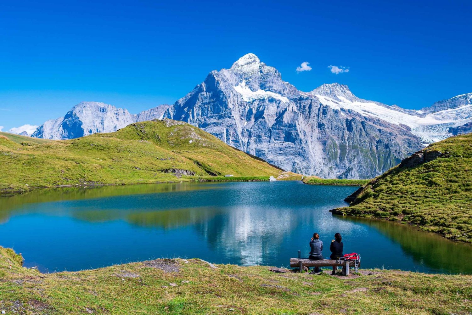 Zurich: Grindelwald First & Bachalpsee Hiking Private Tour