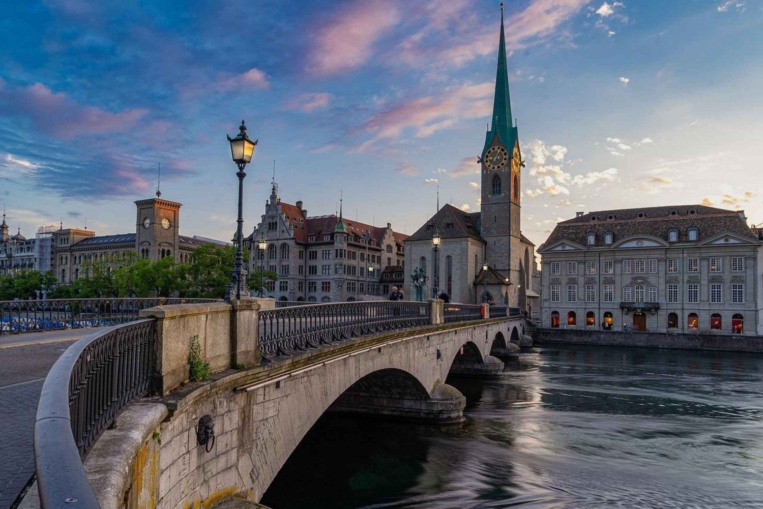 Zürich : Guidad promenad med lokalbefolkningen