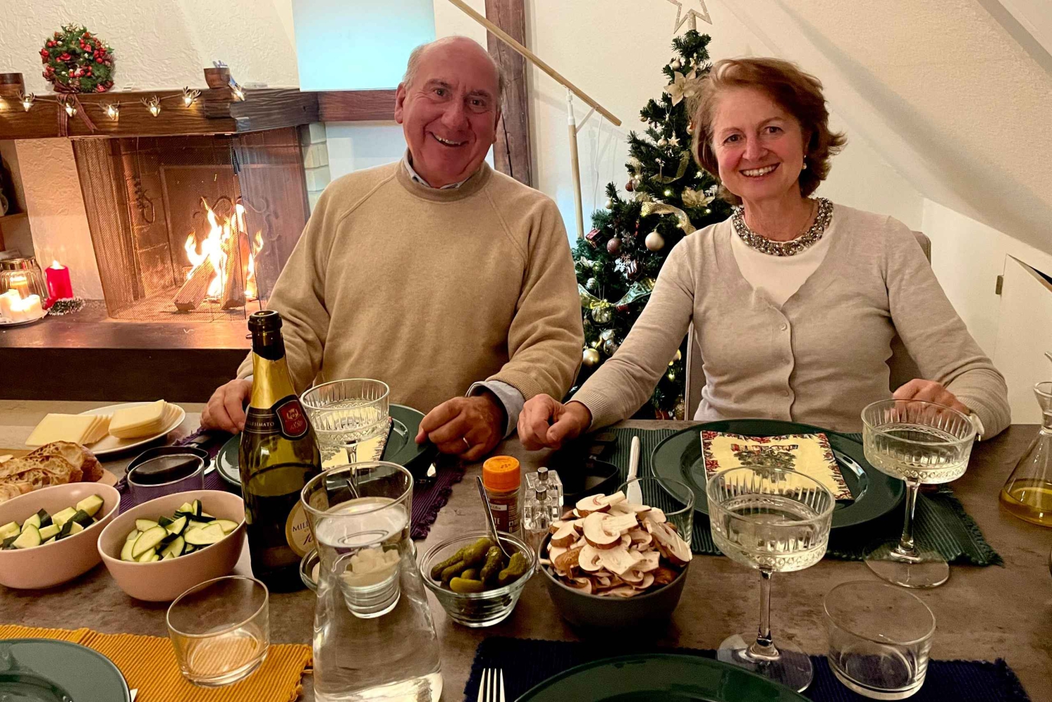 Zürich: Hemvärdsostmiddag med fondue eller raclette