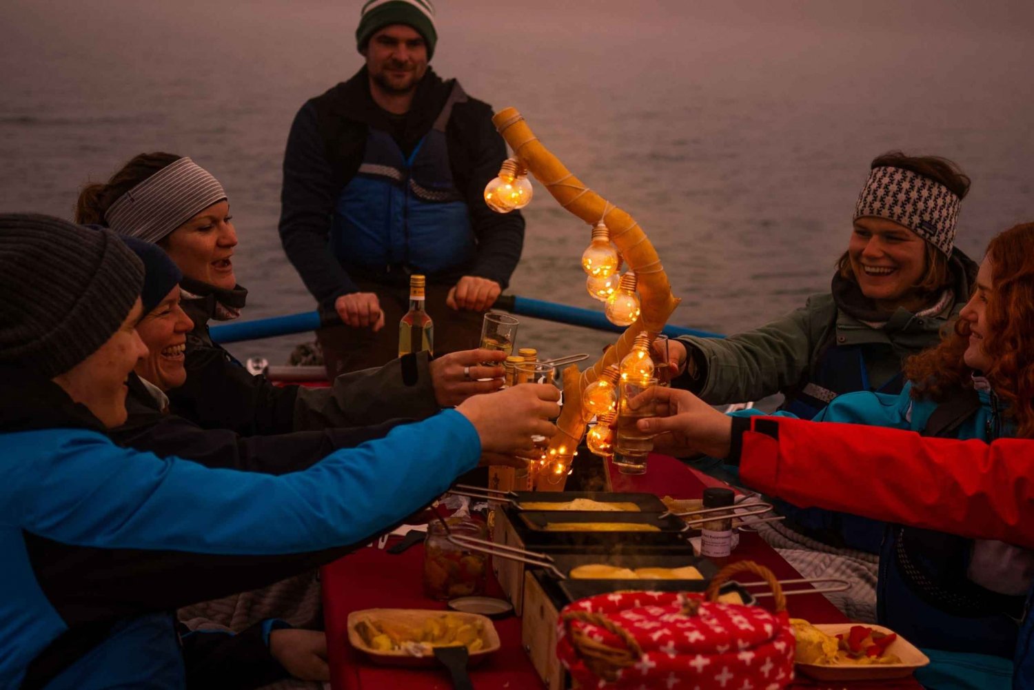 Zürich: Dagsudflugt til Interlaken med chokoladefondue-float