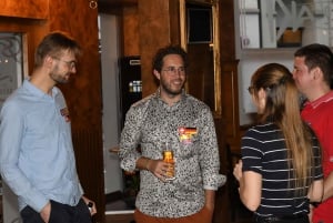 Цюрих: знакомьтесь с новыми людьми и наслаждайтесь бесплатными закусками