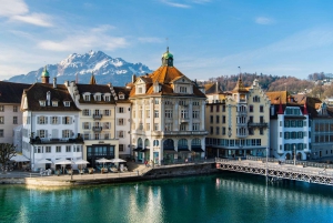 Zurich: Mount Titlis Group Tour with Ice Flyer and Lucerne