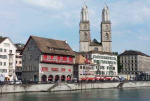 Zurich: Private Walking Tour with a Local Guide