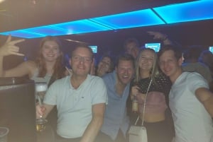 Zürich: Pub Crawl Nightlife Tour mit Shots und Snacks