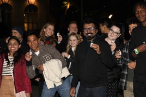 Zürich: Pub Crawl Nightlife Tour mit Shots und Snacks