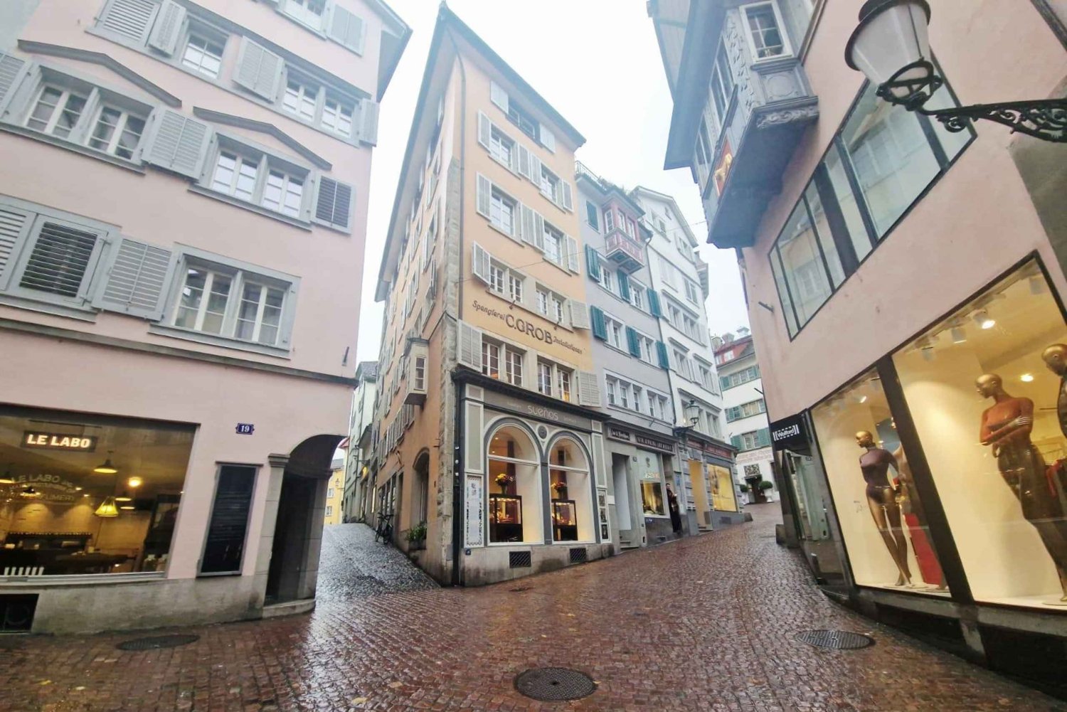 Personlig shoppingoplevelse i Zürich med vært