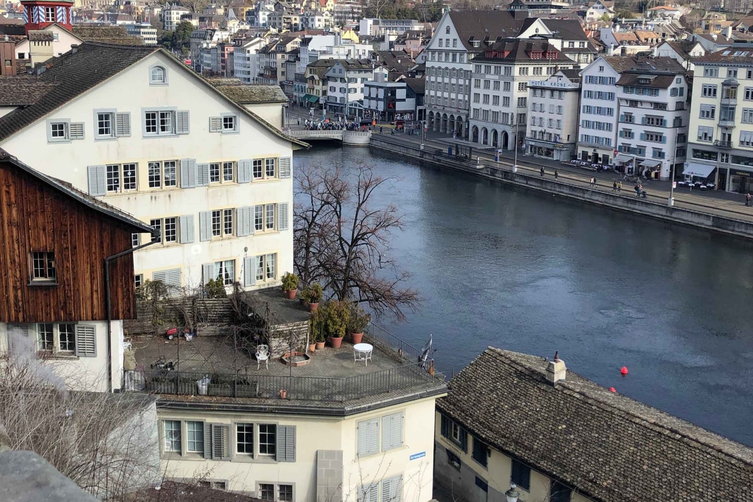 Zürich: Tour of the Past and Present day Zürich