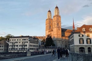 Zürich: Tour of the Past and Present day Zürich